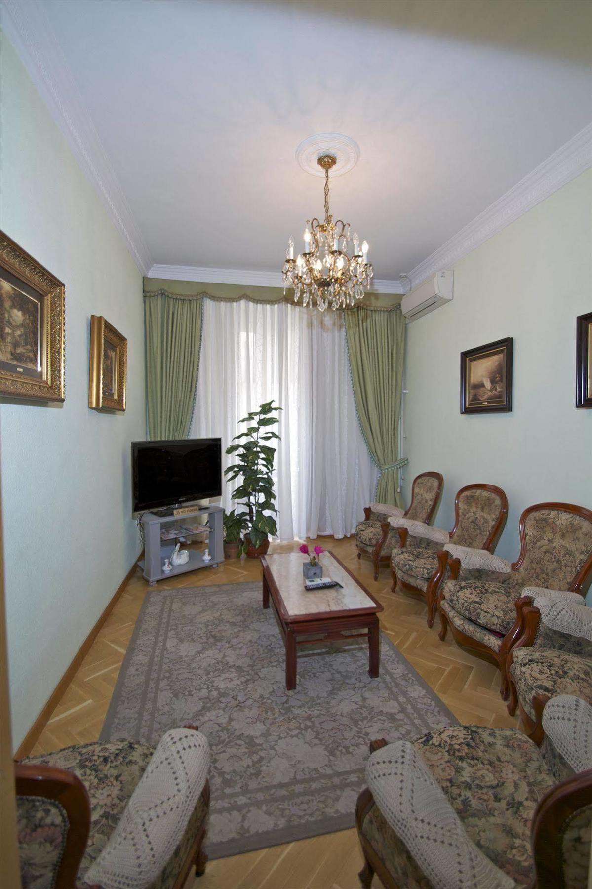 Hostal Greco Gran Via มาดริด ภายนอก รูปภาพ